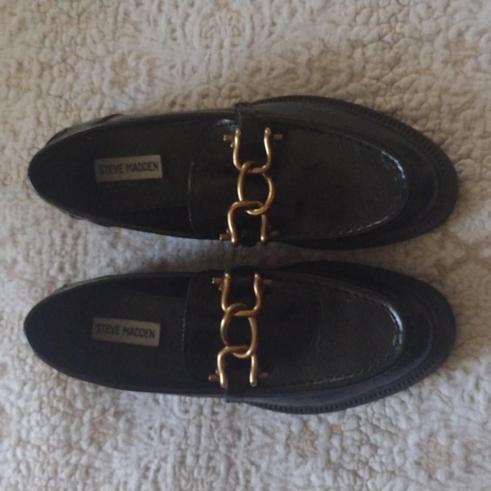 Steve Madden lug sole leather loafers